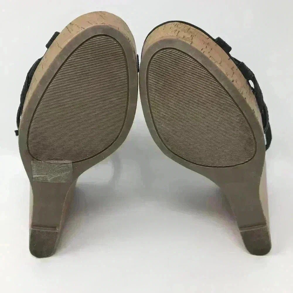 Madden Girl Black Design Buckle Strap Wedge 8 Shoe - Picture 6 of 7